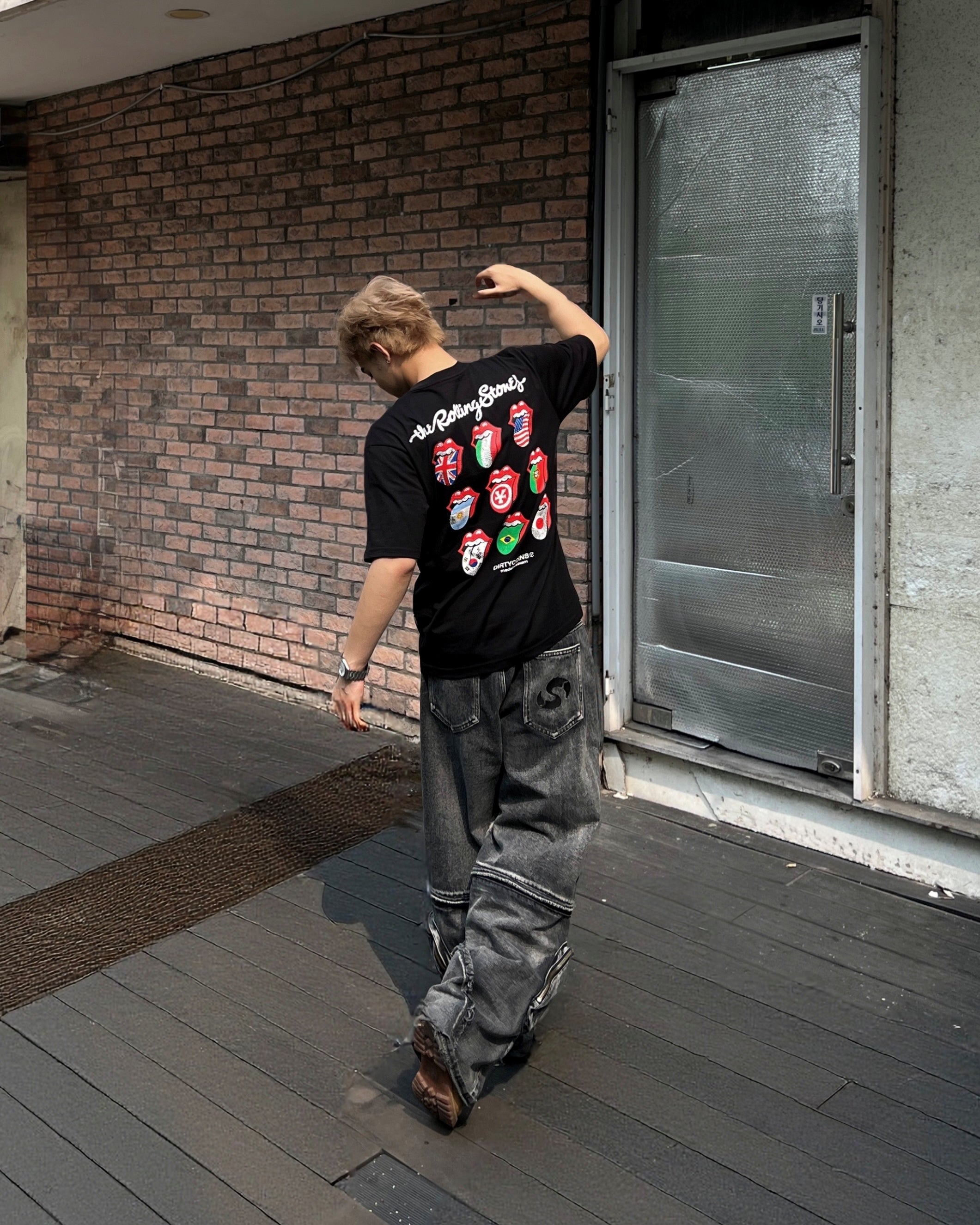 DCxRS International T-Shirt - Black