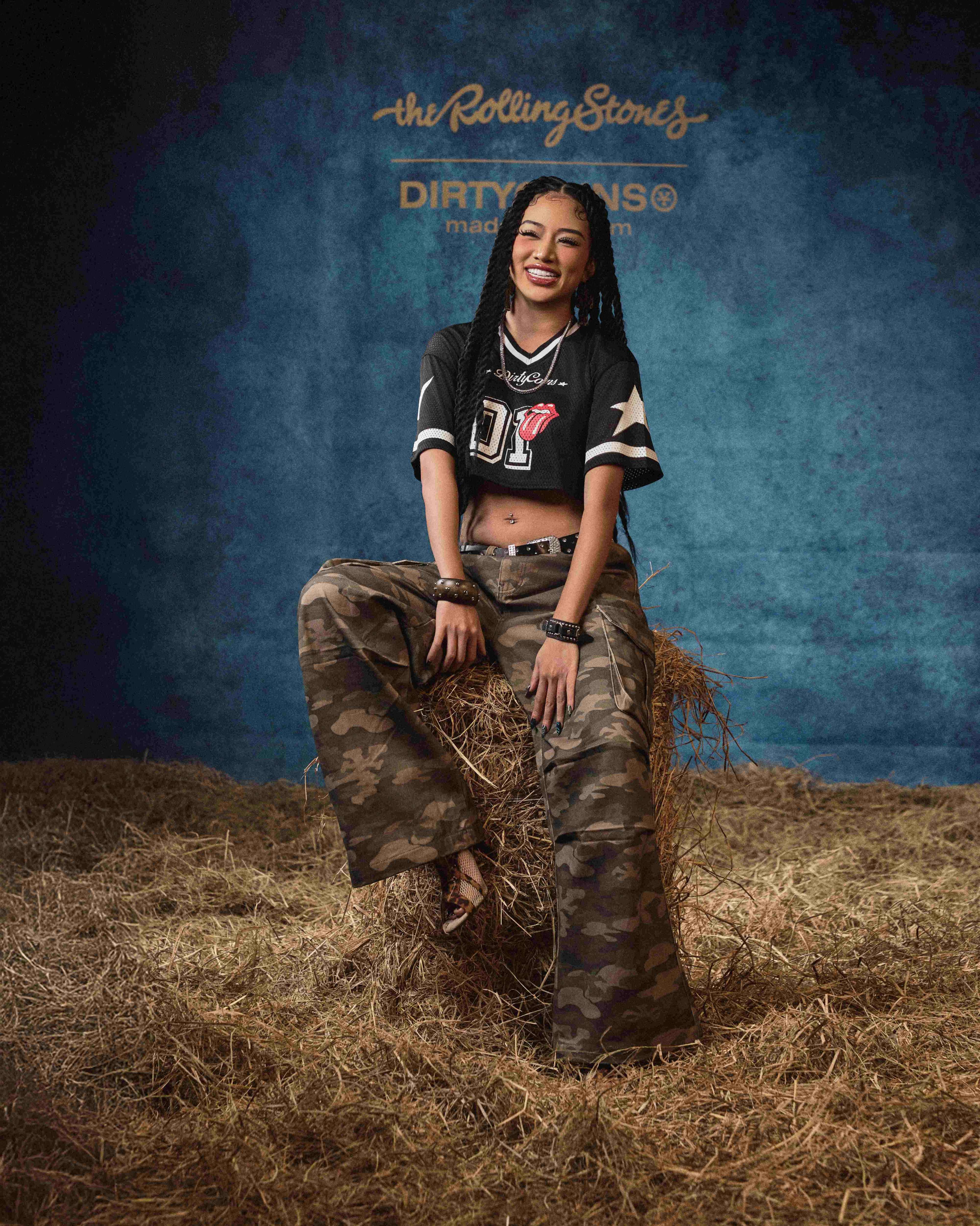 DCxRS Star 01 Football Jersey Croptop Black