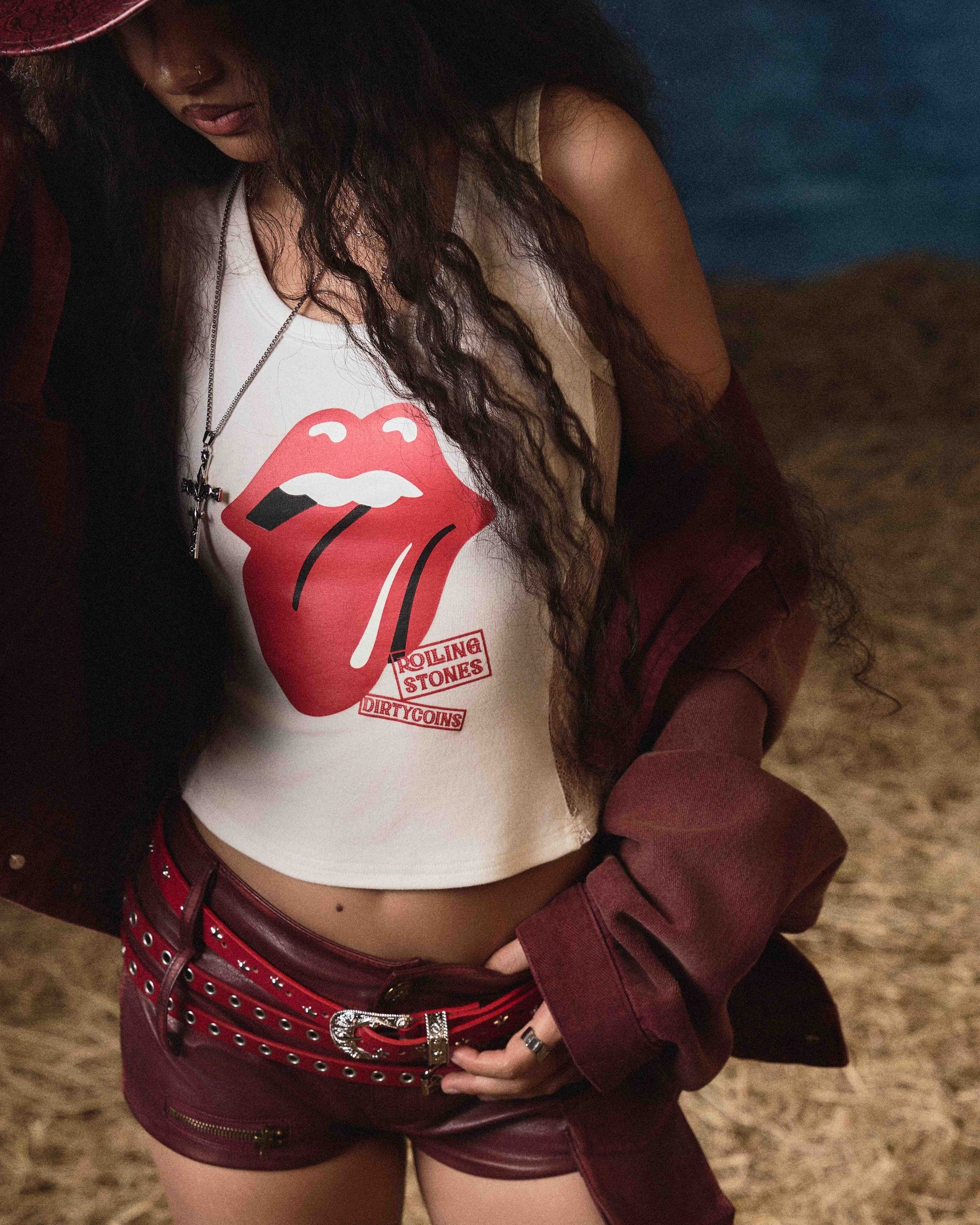 DCxRS Tongue Lace Woman Tanktop White