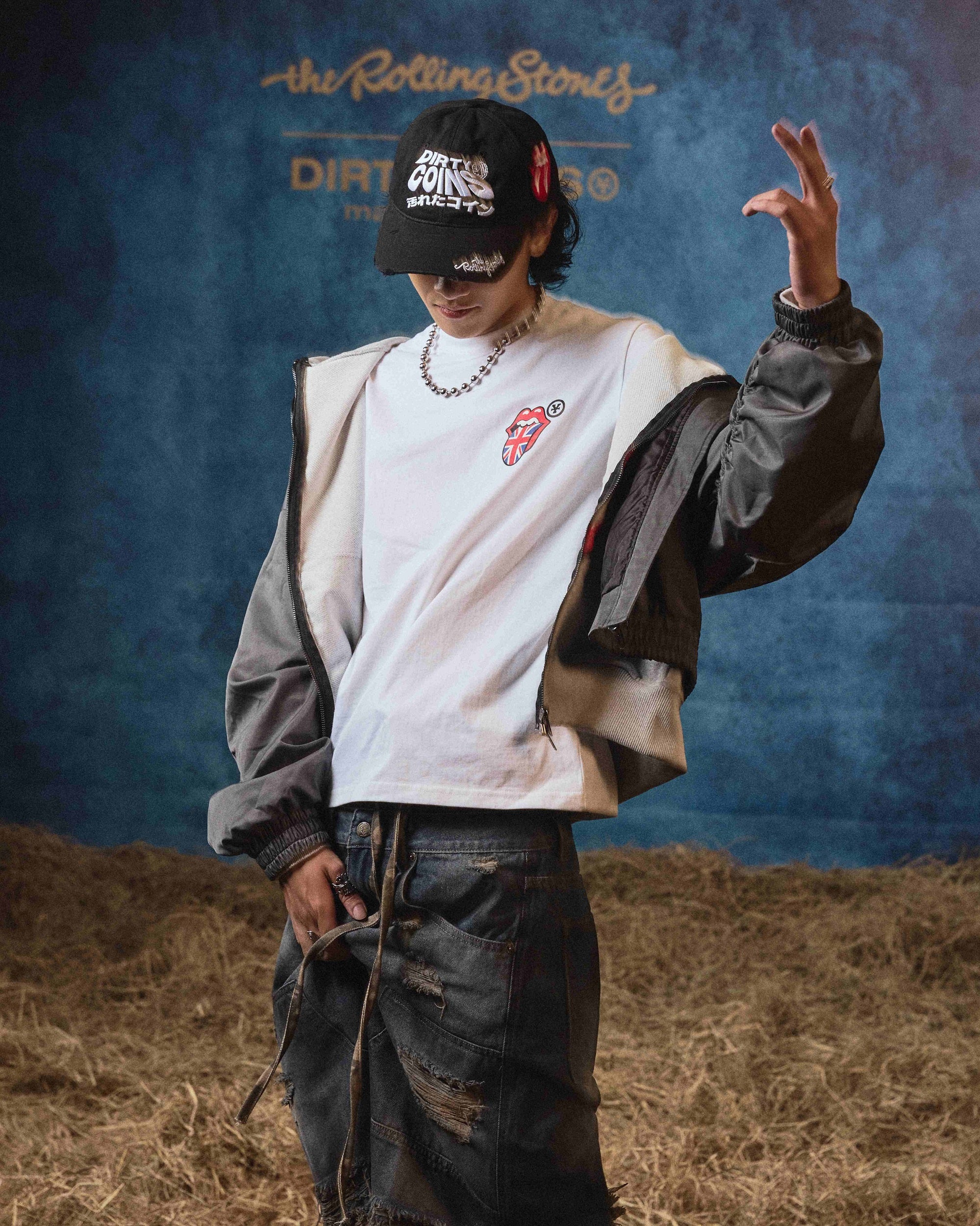 DCxRS Logo Wavy Embroidery Black