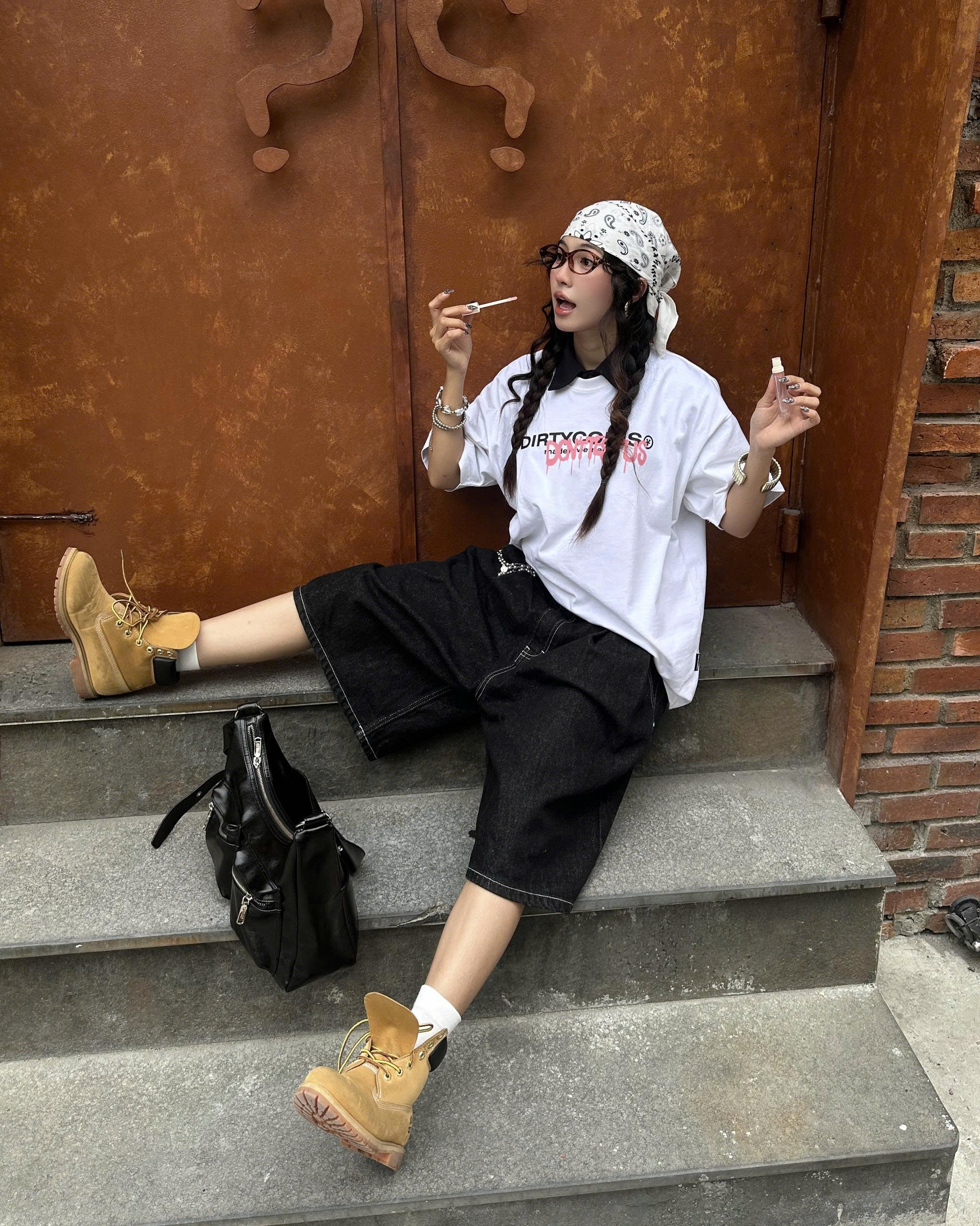 DirtyCoins Spray Logo T-Shirt